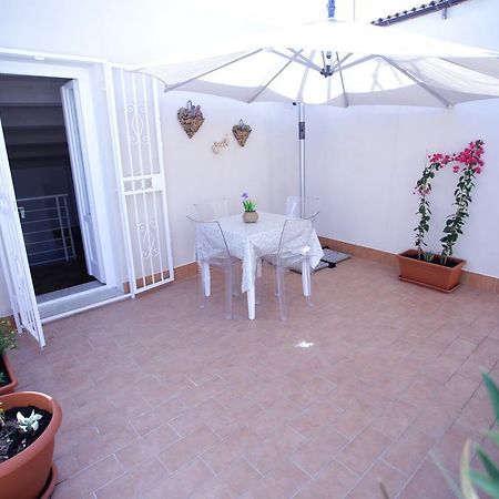 Ferienwohnung DentrOrtigia Syrakus Exterior foto