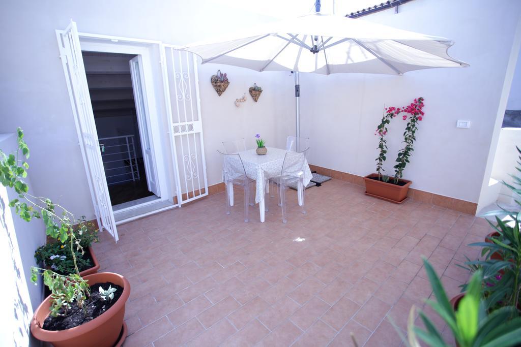 Ferienwohnung DentrOrtigia Syrakus Exterior foto